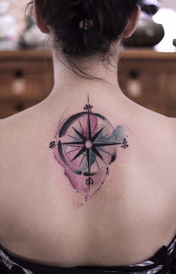 kaunis-vesiväri-kompassi-takaisin-tatuointi-69