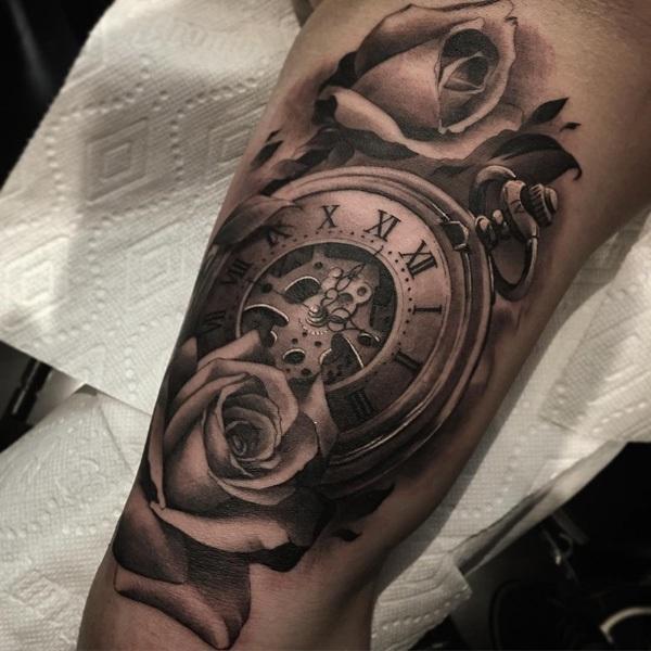 kello-ruusu-tatuointi-41