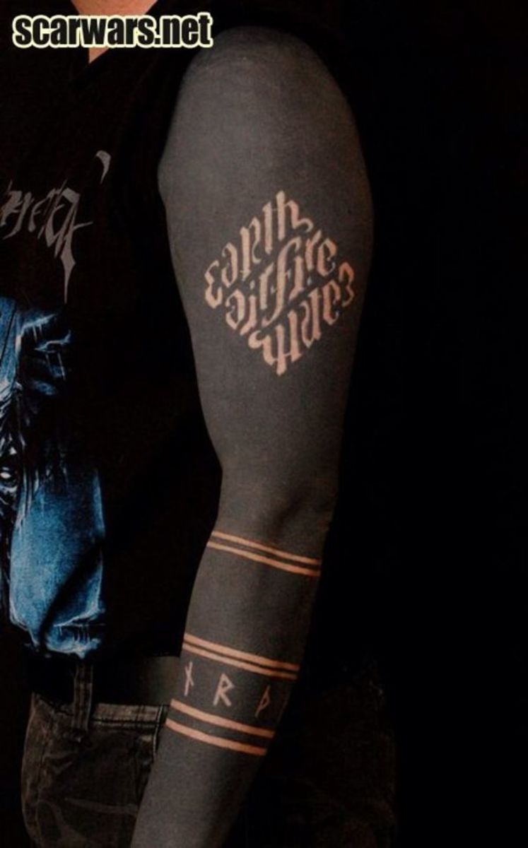 black-tattoo-and-scarification4