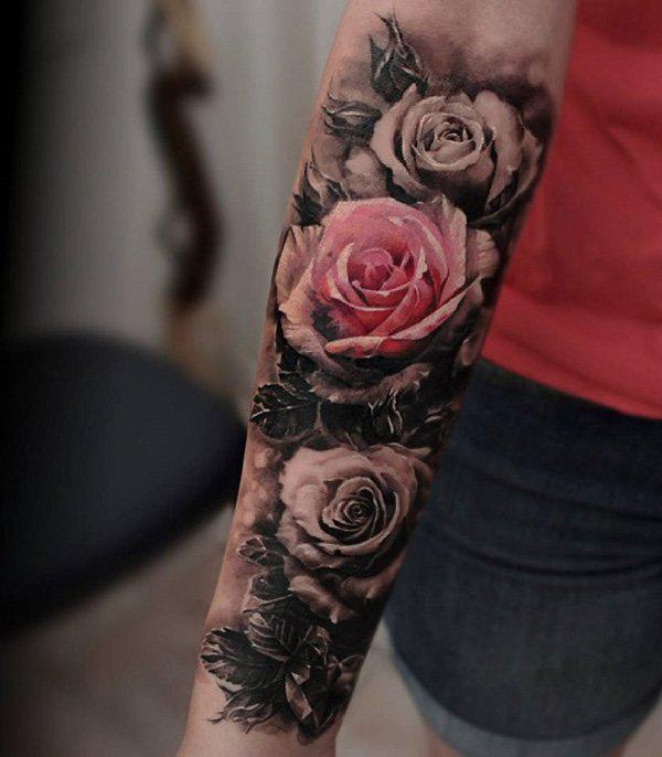 Rose hihan tatuointi