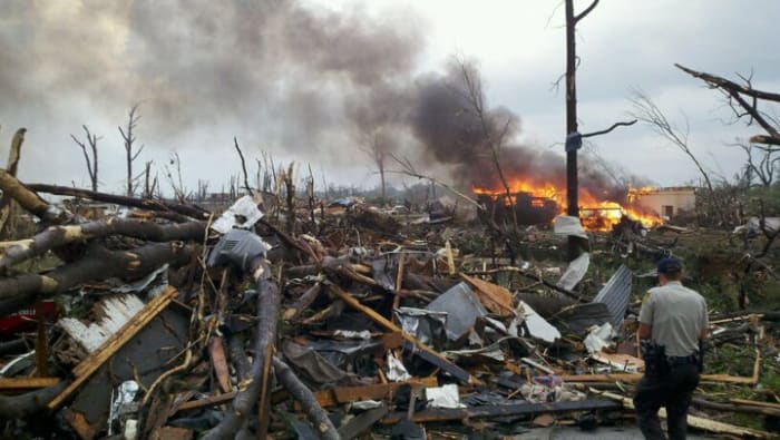 Vuonna 2011 Mississippiin osui 64 tornadoa, joista 1,5 kilometriä leveä tappoi 65 ihmistä.