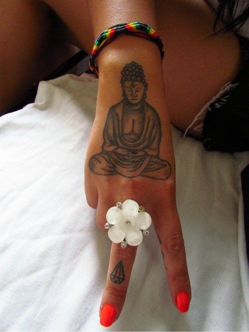 131 σχέδια για τατουάζ του Βούδα που απλά το κάνουν σωστό