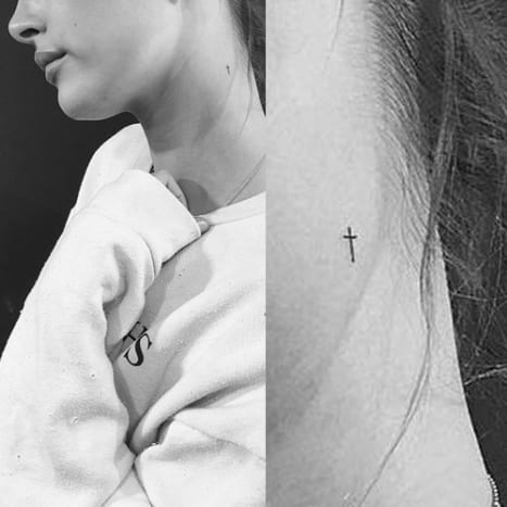 Kuva: JonBoy/Instagram Pysyään uskollisena monien tatuointiensa uskonnolliselle teemalle, Hailey Baldwinilla on pieni tatuointi rististä, joka on painettu kaulan vasemmalle puolelle.