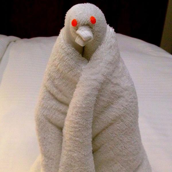 Håndklæde origami pingvin