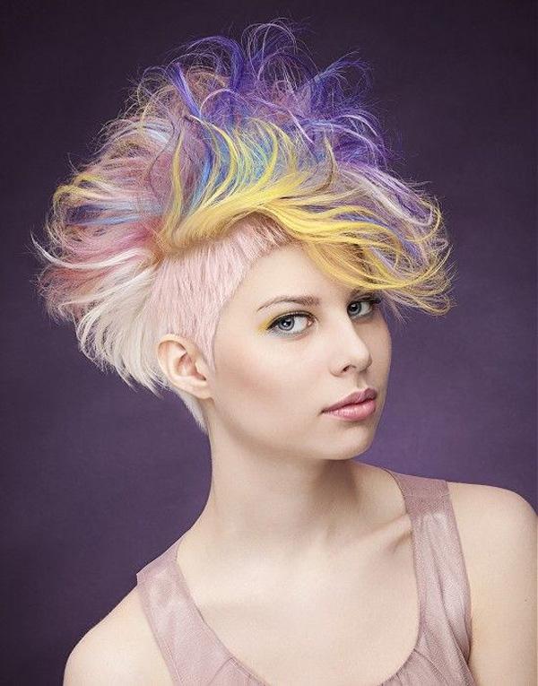 regnbuefarvet hår af Jon Tokje Olsen