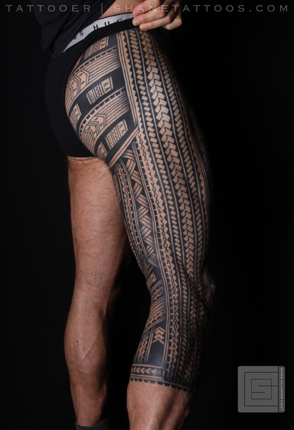 Polynesian Samoa inspiroima jalka tatuointi