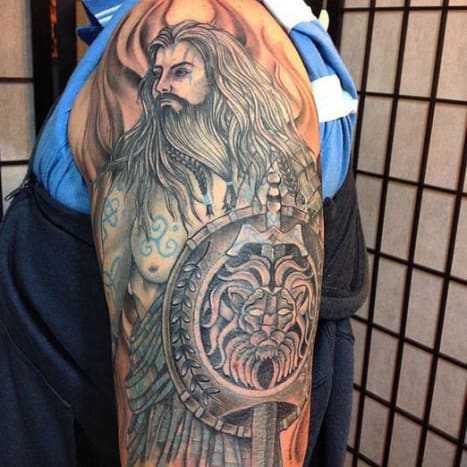 viking arm tatovering