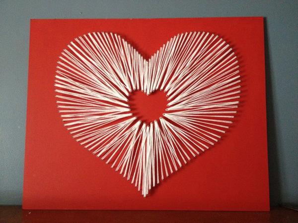 Kunstneriske hjerteformede symboler DIY ved hjælp af papir