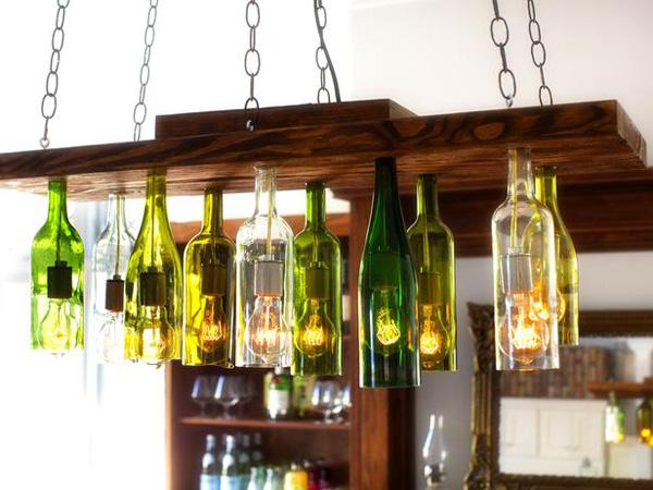 25 DIY lysekrone ud af vinflasker