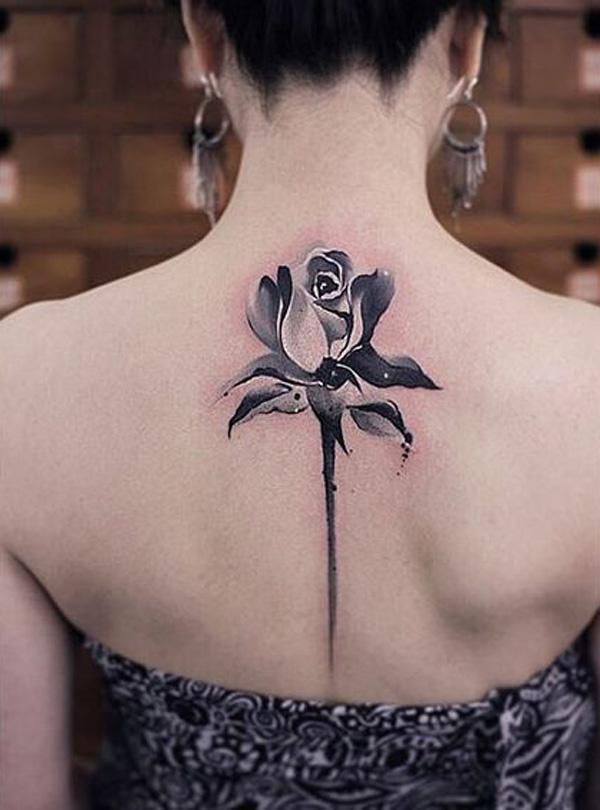 Ruusun selkärangan tatuointi-28