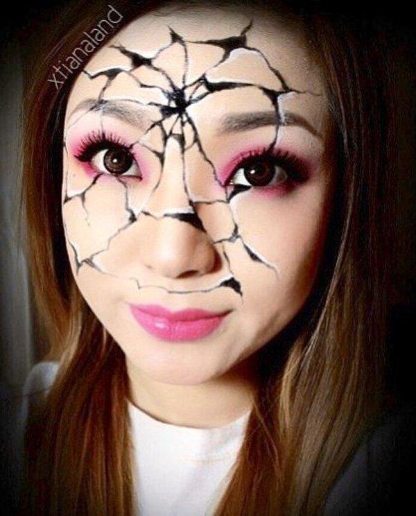 Halloween Makeup - Smadret glas