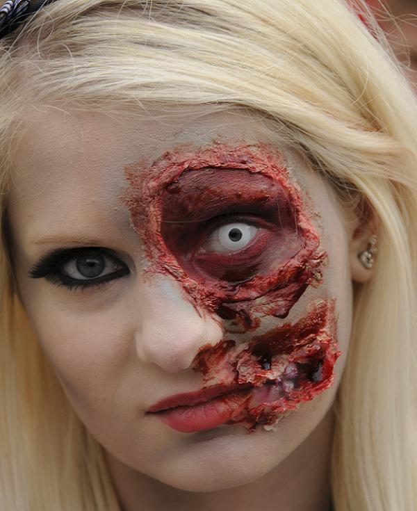 skræmmende-halloween-makeup