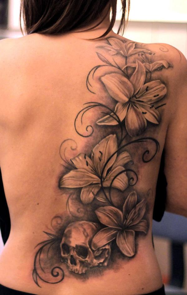 Liljer og kranium tatovering billede