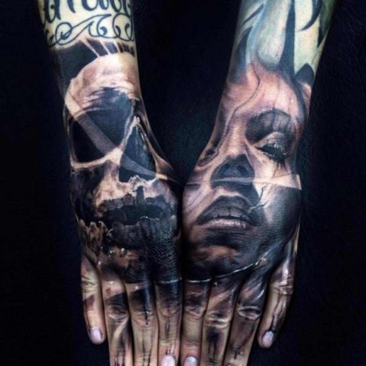 tatovering-hånd-kvinder-kranium