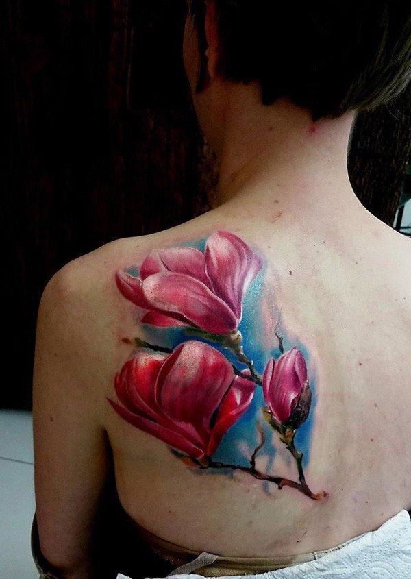 3D värikäs magnolia tatuointi