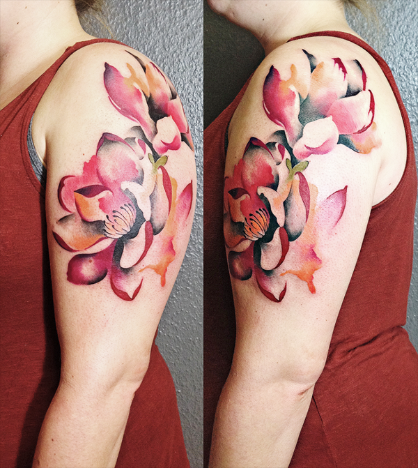 magnolia blomst tatovering