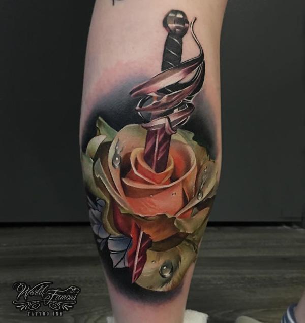 Τρισδιάστατο σπαθί με τριαντάφυλλο τατουάζ-6