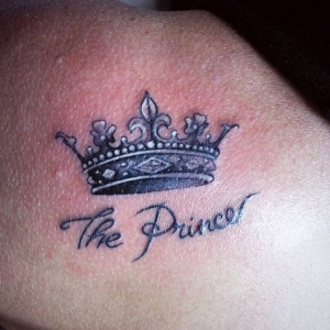51 kruunun tatuointia, joka sopii kuninkaalle tai kuningattarelle kuten sinä