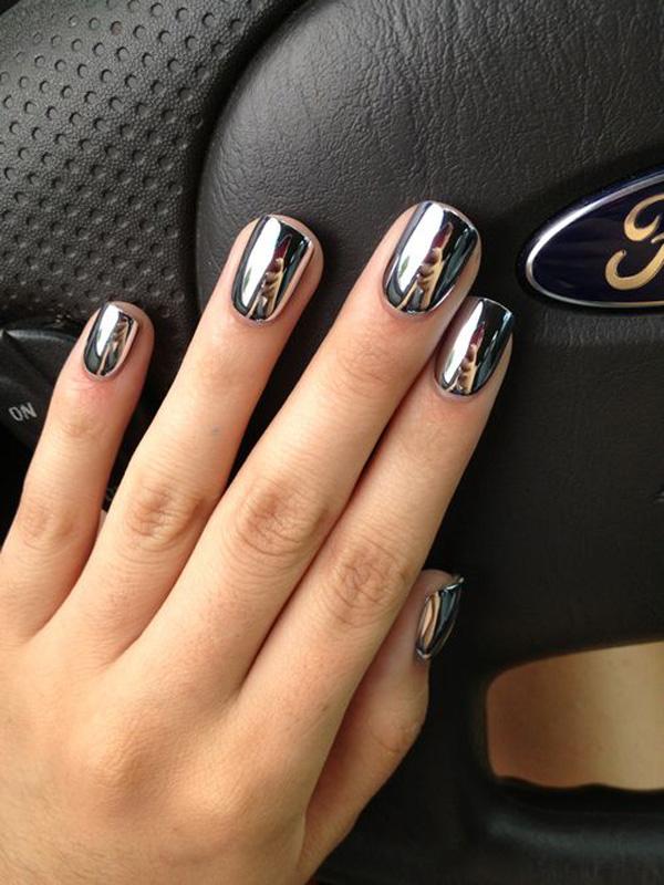 Metalliske manicure