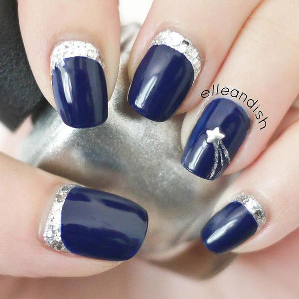 Blue Metallic Manicures