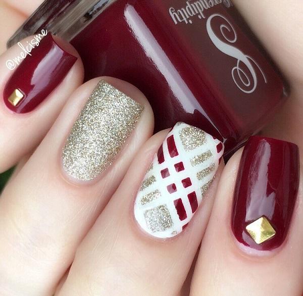 Stripes Nail Art