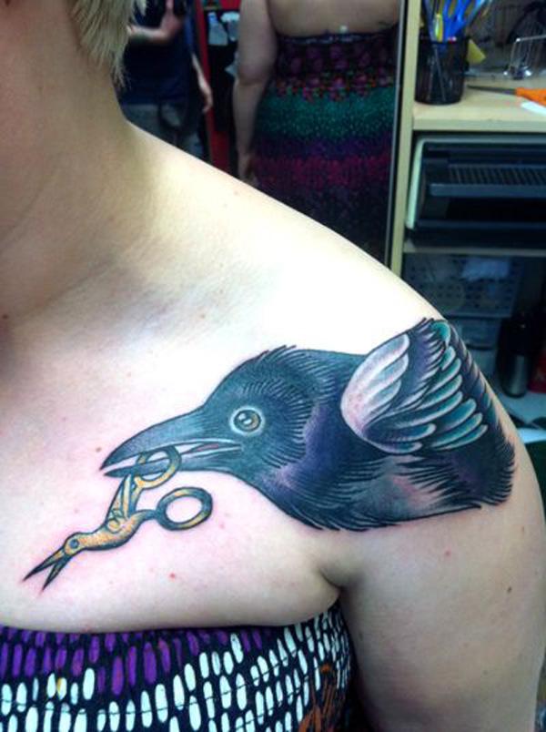 Raven Tattoo olkapäällä-58
