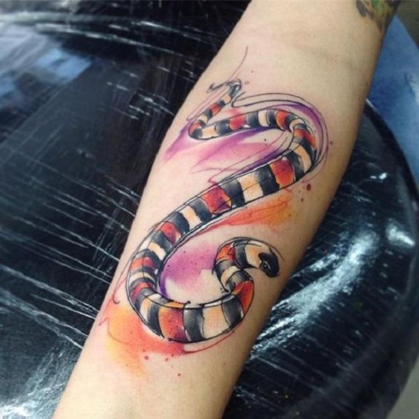 Käärme Tatuointi