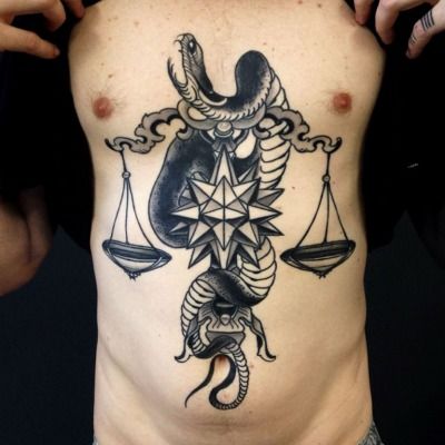 69 Vaaka -tatuointia, jotka tekevät sinut ylpeäksi Vaarasta