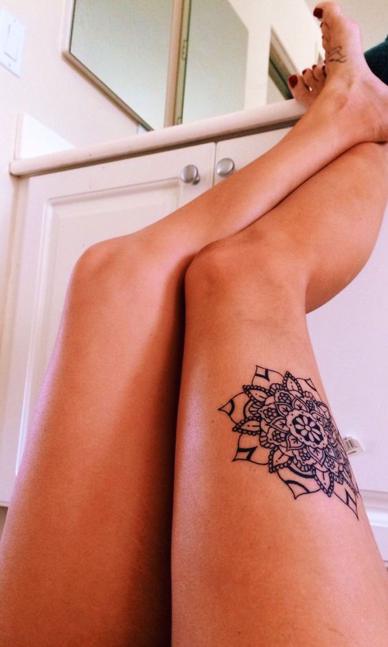 Mandala reiteen tatuointi