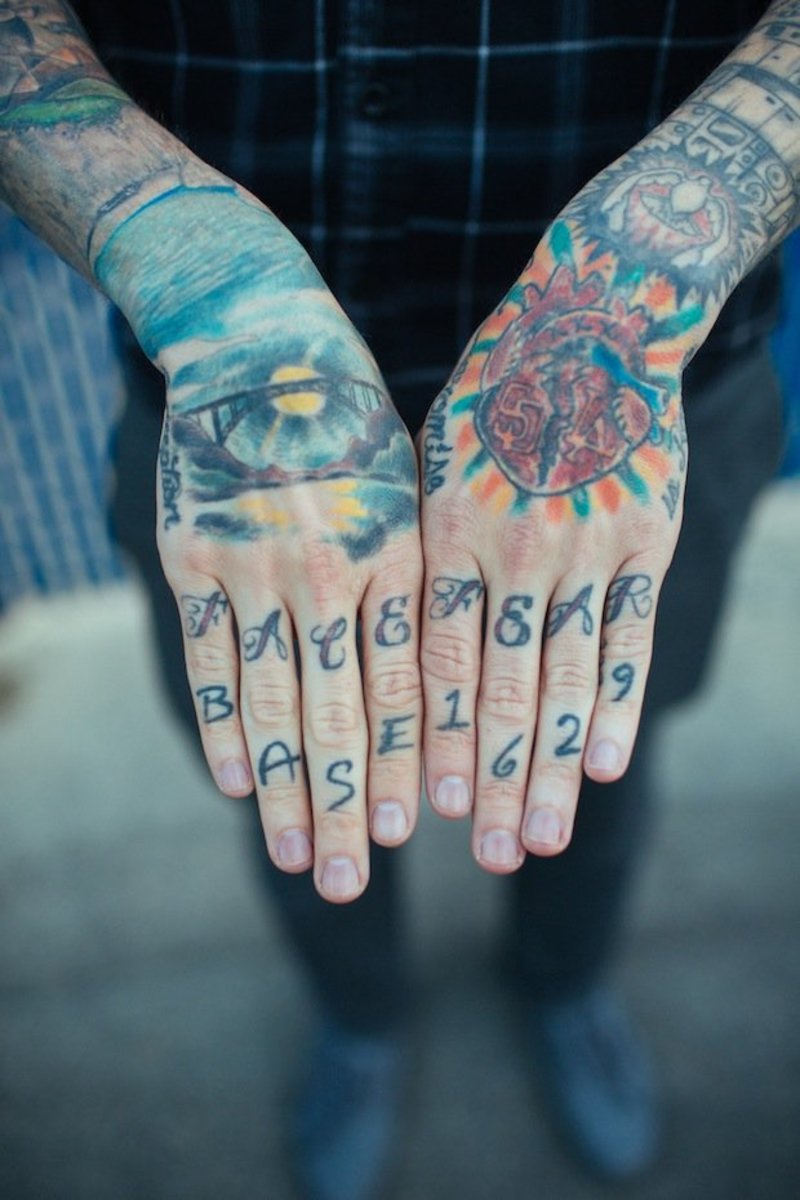 Τατουάζ χειρός του Dave Shapiro