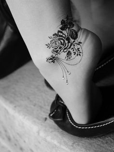 Ankel tatoveringer - Top 200 trending ankel tatovering kunst, der er GEORGEOUS