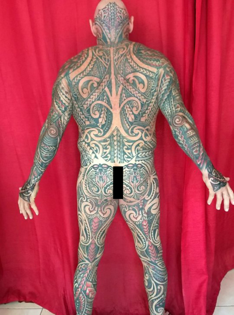 Τατουάζ bodybuilder με όλο το σώμα, τατουάζ bodybuilders, τατουάζ bodybuilder πέος, τατουάζ με πλάστη, τατουάζ πέους, τατουάζ καβάλο, Ray Houghton, μετατροπή τατουάζ, μελάνι μάγκες, ολόσωμες φόρμες, τατουάζ στολές σώματος