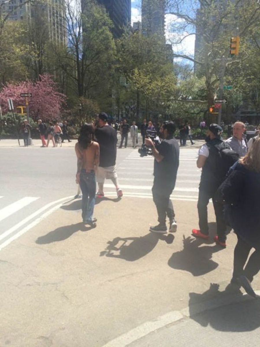 TMZ interviewer Bonnie i Madison Square Park Stopper trafik