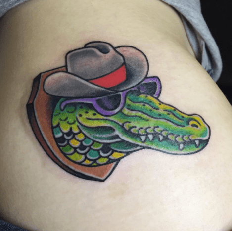 Rad alligaattori Simpsonit. Tatuointi: Cori James