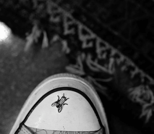 Φωτογραφία από τον @drwoo Και πρόσφατα μπήκε στον χώρο των αθλητικών παπουτσιών - δημιουργώντας μια αποκλειστική συλλογή με το Converse.