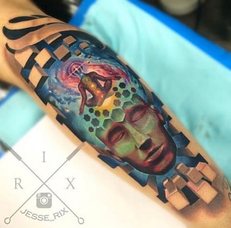 Jesse Rix räjäyttää mielemme tällä intuition innoittamalla tatuoinnilla.