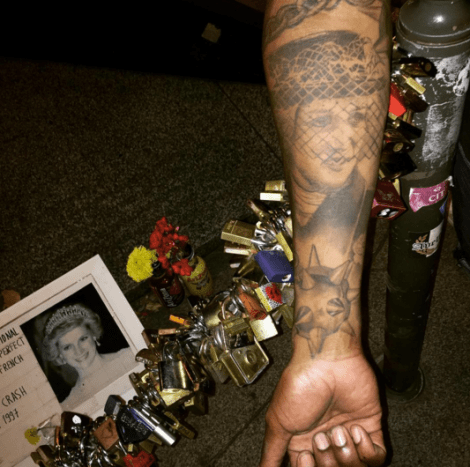 Marcus Underwoodin mukaan hän leikkasi ajatuksella saada Tyra Banksin tatuointi noin kolmeksi vuodeksi ennen sen läpikäymistä, ja se on päätös, jota hän ei ainakaan kadu. 