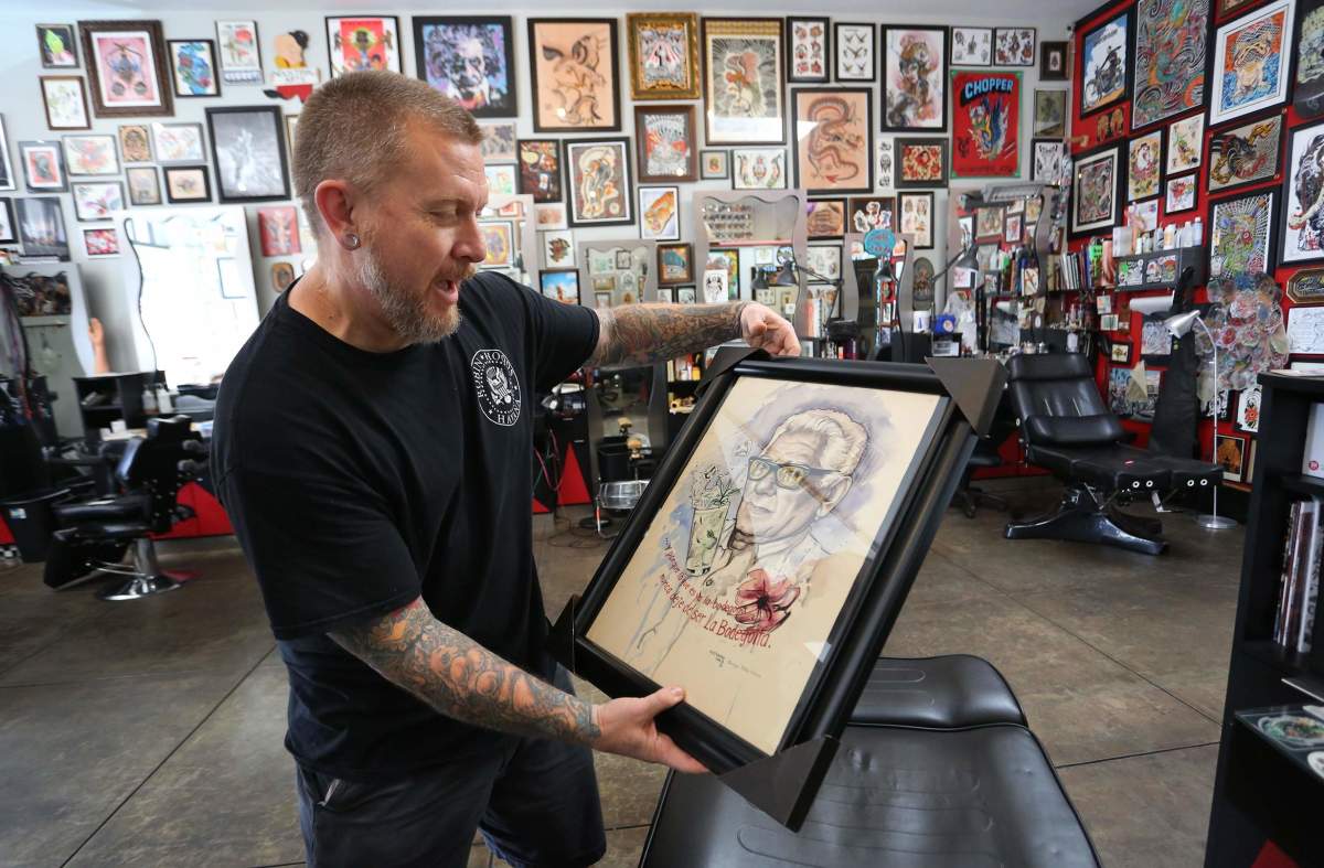 James Langner, Amigo Tattoos, Amigo Tattoos, James Langner Atomic Tattoos, James Langner Amigo Tattoos, Kuuba bändin tatuoinnit, ovat laittomia tatuointeja Kuubassa, Tampa -taiteilijoita, Kuuban tatuointeja, mustelehtiä