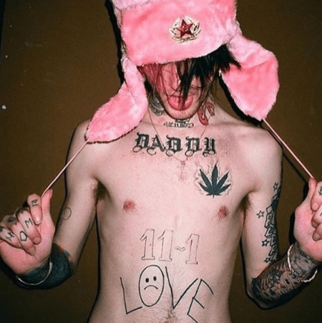 Φωτογραφία μέσω @lilpeep