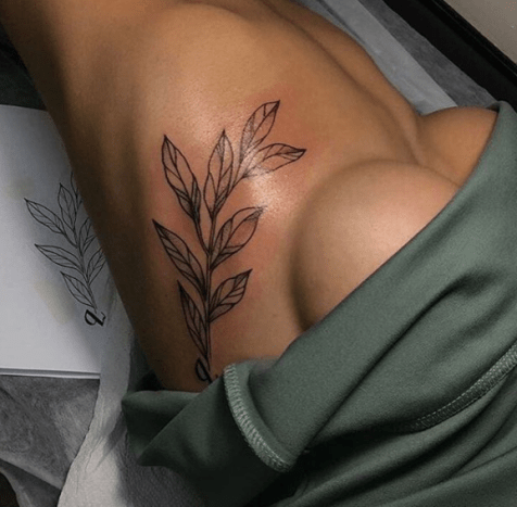 tatovering af blad sidestykker
