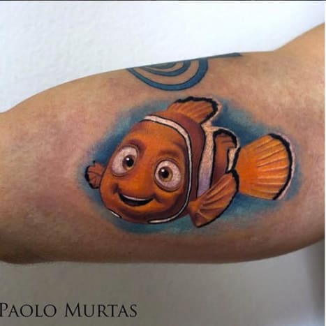 Du ved, at uanset hvor Dory er, er Nemo ikke langt efter. Tatovering af Paolo Murtas