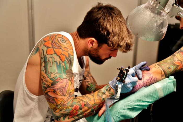 Tatuointitaiteilija, Alvaro Quesada. Kuva: Alvaro Quesada.