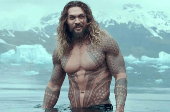 Fanien ei tarvitse odottaa kauan, että Aquaman ansaitsee oman elokuvansa, ja sen julkaisupäivä on 21. joulukuuta 2018.