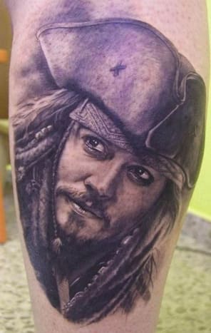 Swashbuckling Jack Sparrow on varsin suosittu tatuointi.