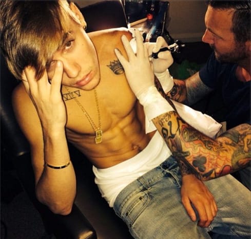 Ο Justin Bieber έκανε τατουάζ πριν από μερικά χρόνια στην Αυστραλία, όπου έκανε και τα πιο πρόσφατα τατουάζ του. Φωτογραφία: Justin Bieber/Instagram