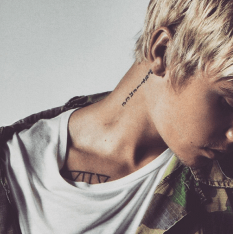 I april 2014 tatoverede Bieber