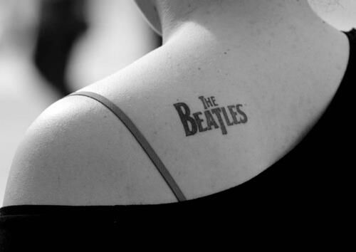 Lad det være ... De bedste Beatles -tatoveringer denne side af Abbey Road