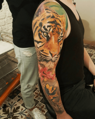 Kobay Kronikin tatuointi.