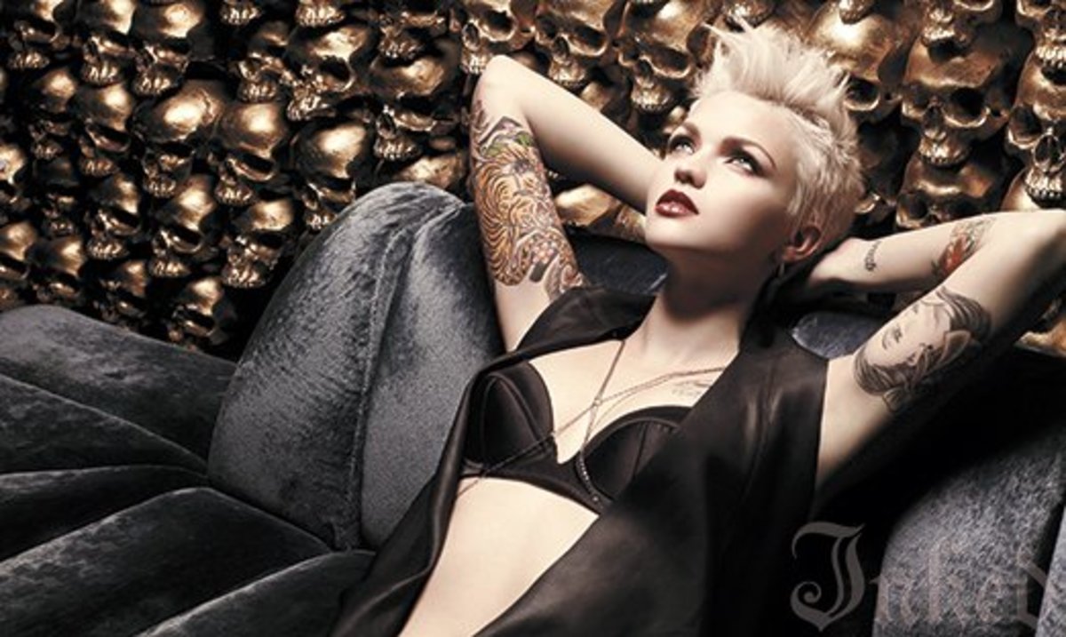 Se Ruby Rose's EXCLUSIVE Inked Shoot her.