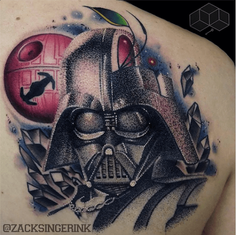 Toisin kuin yleisesti uskotaan, on OK pitää sekä Star Warsista että Star Trekistä. KLIKKAA TÄSTÄ nähdäksesi joitakin parhaista Tähtien sota -tatuoinneista.